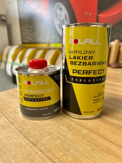 Polfill Perfect Lakier bezbarwny HS 0,5L + 0,25L utw